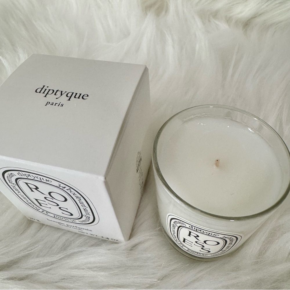 Diptyque Roses Candle - Picture 2 of 6